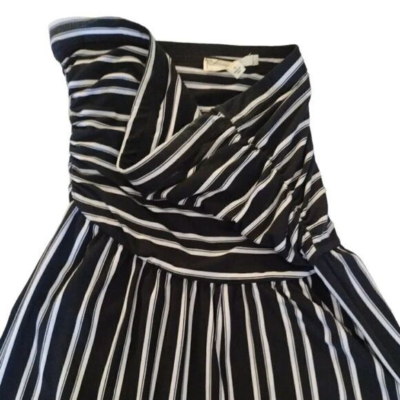 Y2K Pink Halter and Striped Strapless Romper Shorts Size Large Bundle - Picture 4 of 16